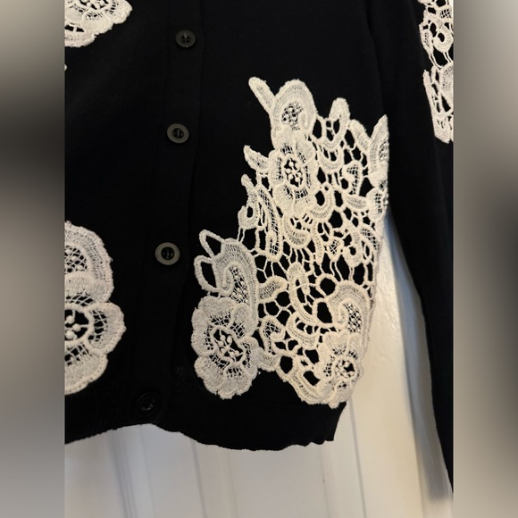 Alice + Olivia Cherrie Lace Embroidered Button Front Cardigan - Picture 9 of 9